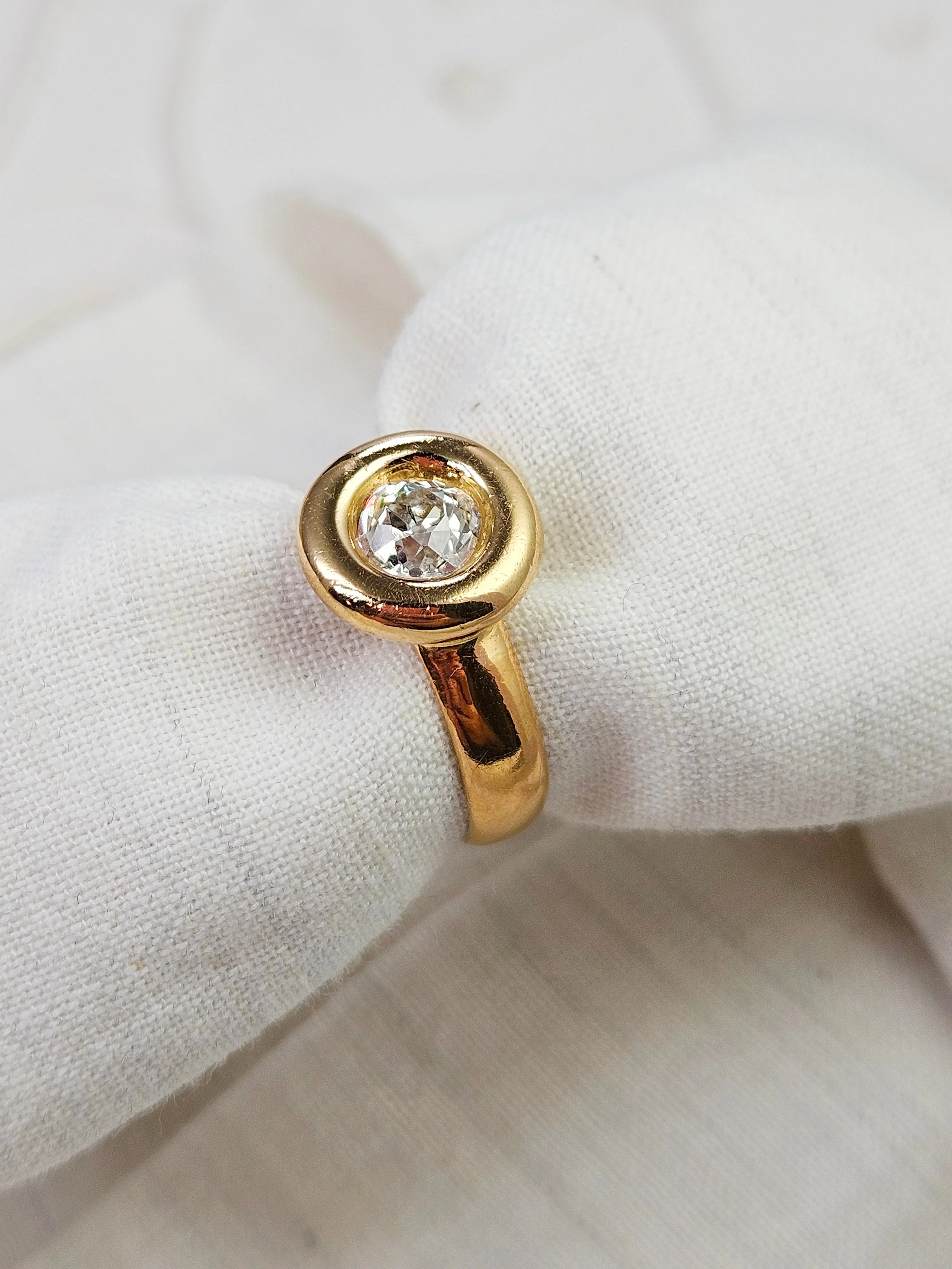 18K Solid Yellow Gold Old Cut Diamond 0.8 ct Donut Ring Sz 6.5 | Indulgems | Vintage Real Gold Jewelry