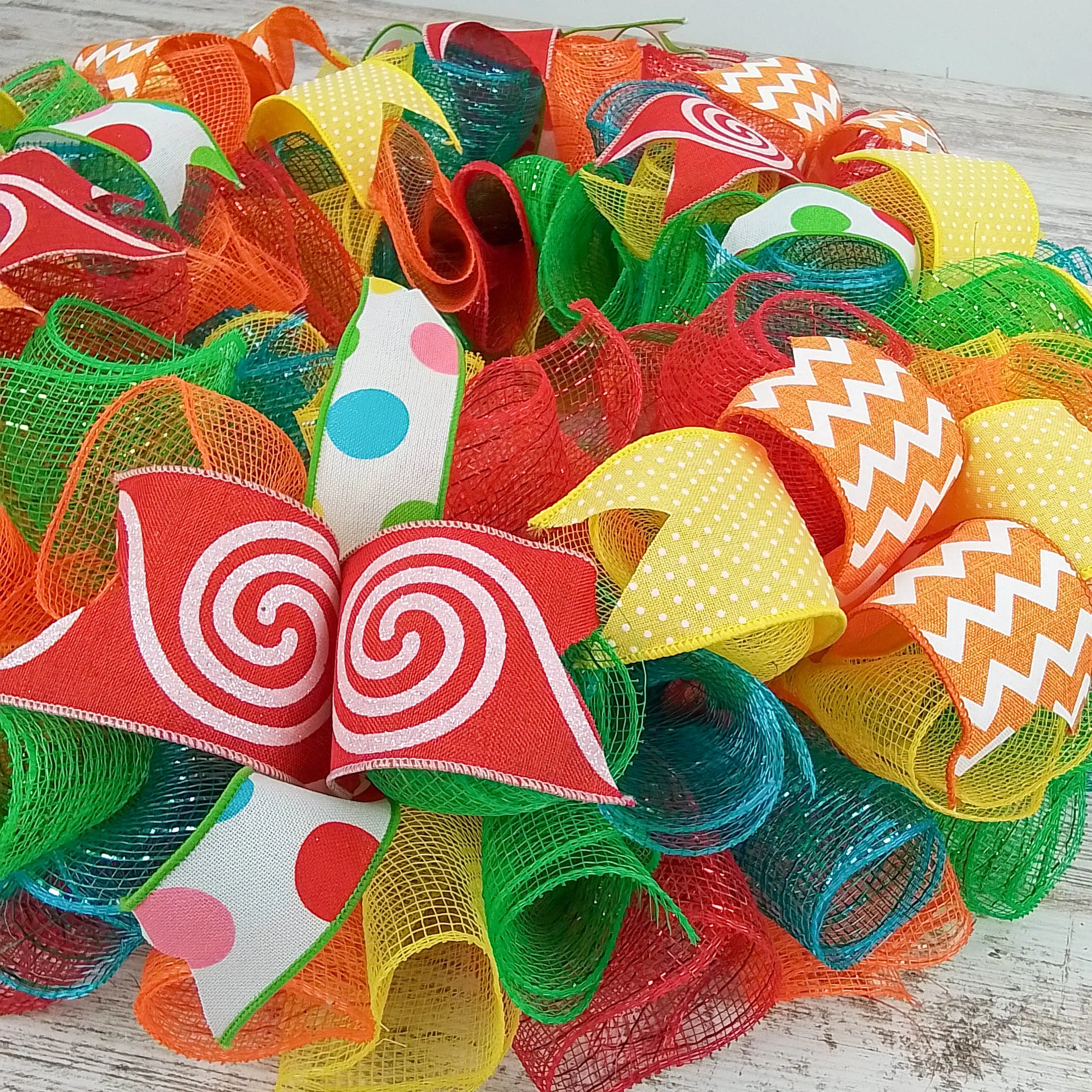 Custom Teacher Gifts, Primary Color Wreath