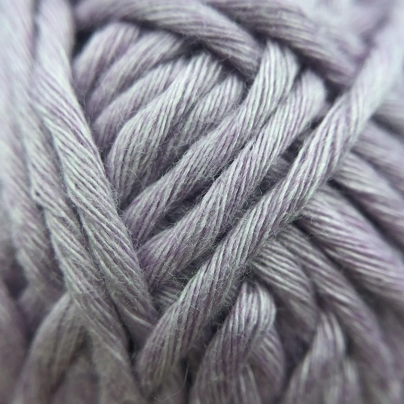 High Brightness Polyester Purple Glow-in-the-Dark Yarn